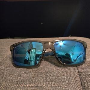 Women's Oakley Sunglasses